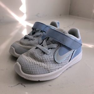 Nike baby blue sneakers - toddler 5